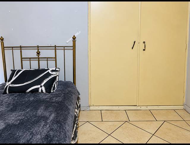 3 BEDROOM FREEHOLD FOR SALE IN VANDERBIJLPARK SW 1